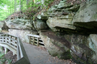 A nice boardwalk led down to the falls.