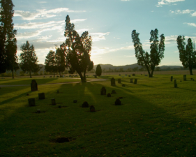 We arrived at sunset. The background landscape was beautiful.