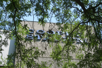 A clearer view of the stadium lettering.