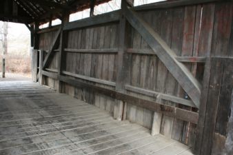A nice shot of the Queenpost truss and the bridge's deck.