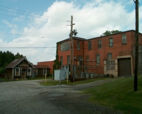 The other side of the utility outbuilding. It appeared to contain electrical equipment.