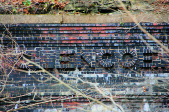 A look at the sign above the tunnel.