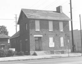 A photo from when the Harrison House stood vacant.