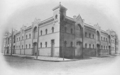 Hartman Stock Farm's city sales barn was located at the corner of S 3rd Street and E Rich Street in downtown Columbus in this 1905 photograph. It is no longer standing.