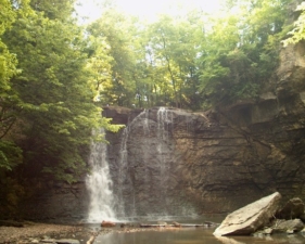 Another look at the entire falls.