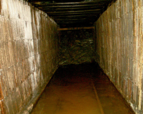 A closer look at the collapsed end of the tunnel.