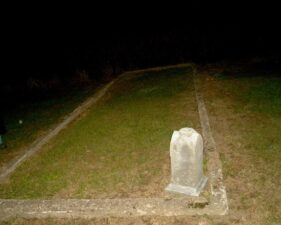A small wall surrounded this grave.