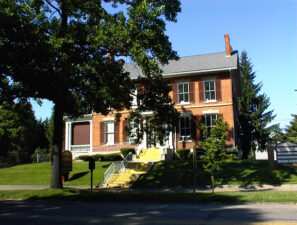 Built in 1802, the Meigs House was built for Return Jonathan Meigs, Jr. He served as Ohio's first postmaster, fourth governor, US Senator and Postmaster General.