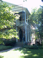 The House of Seven Porches was built in 1835 by a Marietta College professor. It is also known as the Buell or Kelso House. The house was undergoing a renovation when we visited.