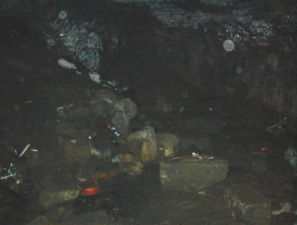 It was very dusty in the tunnel. You can see dust orbs in this photo.