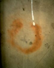 A closer look at the horseshoe mark.