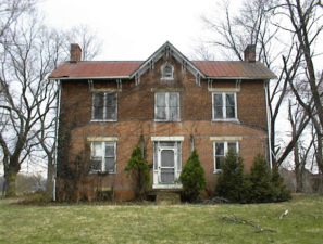 The front of the house as we approached from the long driveway.