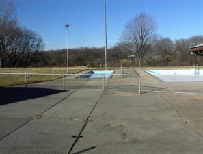 A smaller kiddie pool was adjacent to the west of the large pool.