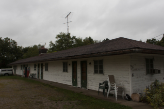 The front of Siesta Motel faced US Route 40 and had eight rooms.