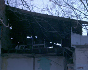 Some chairs, a washing machine and a dryer remained in the attic.