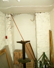 The second possible entry. The cemented portion went from floor to ceiling.